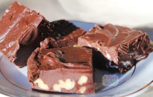 Easy Microwave fudge made for gift giving