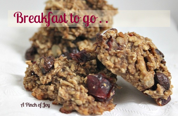 Oatmeal and fruit baked breakfast