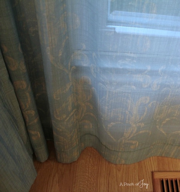 Dining room Makeover - Curtains