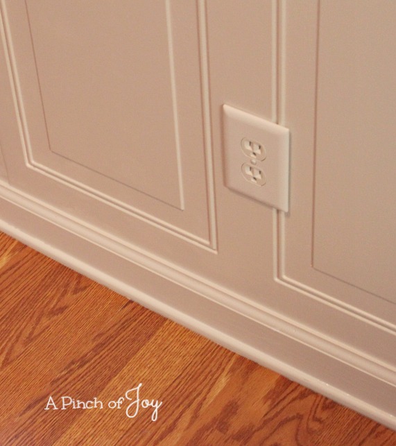 1g Baseboard and shoe molding