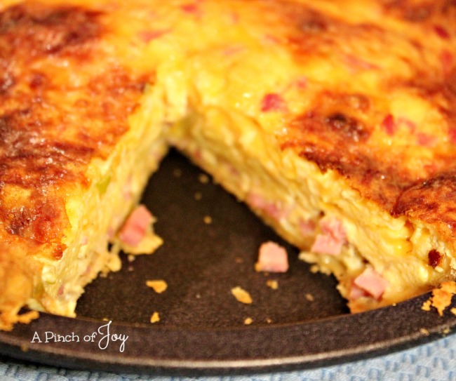 Cheddar and Ham Whole Quiche -- A Pinch of Joy