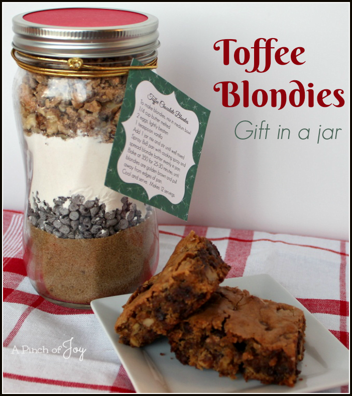 Toffee Blondies -- A Pinch of Joy Gift in a Jar Rich and buttery 